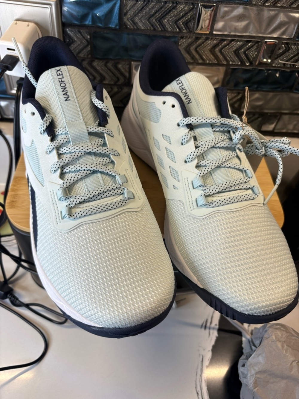 Reebok Men's Light Blue and Navy Running Sneakers